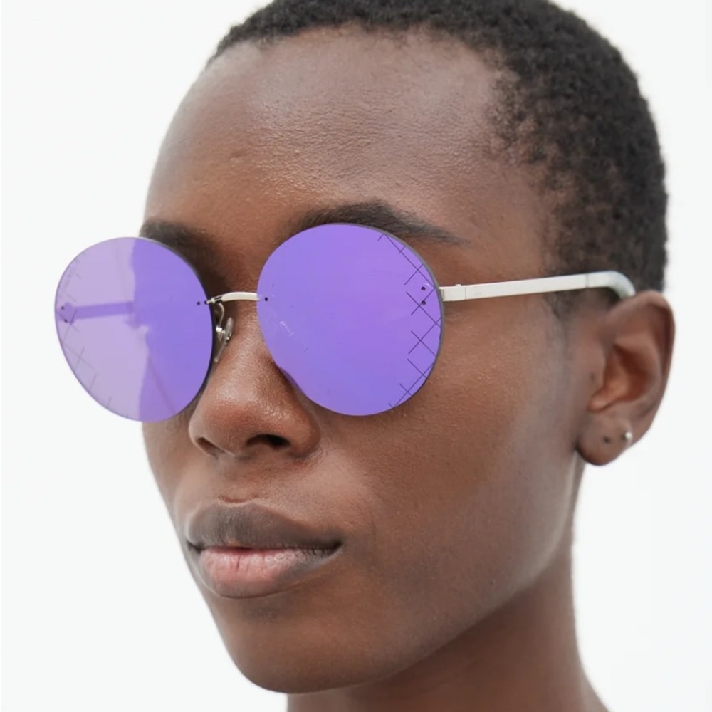 CHANEL Purple mirror Rimless Sunglasses authentic made in Italy